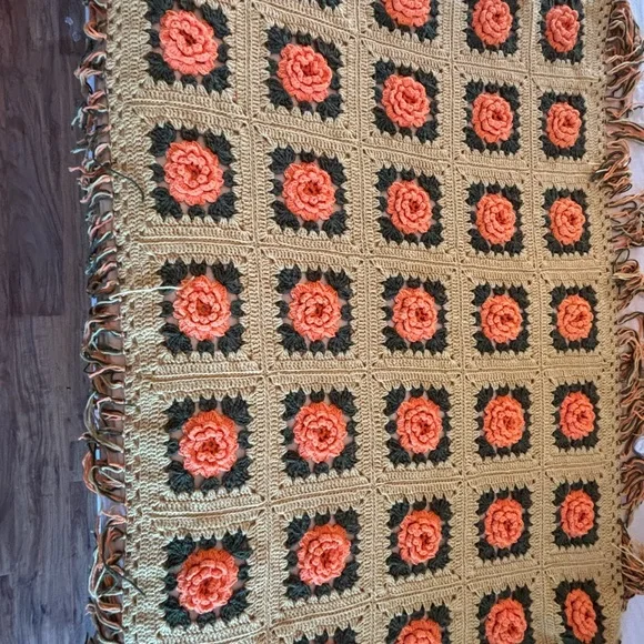 Handmade Crocheted Floral Granny Square Throw - Coral & Tan - Picture 3 of 13